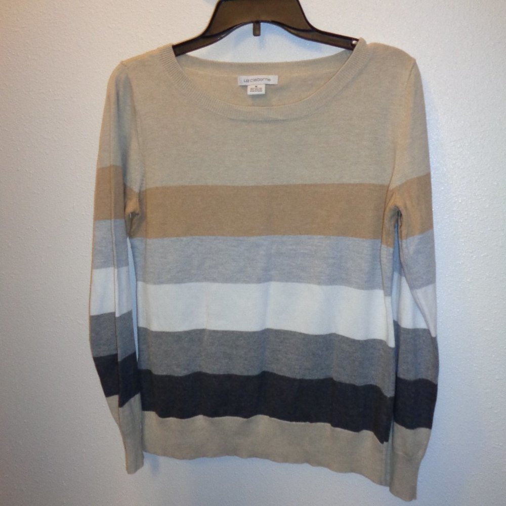 LIZ Claiborne Women's Light Weight Sweater Size Medium
